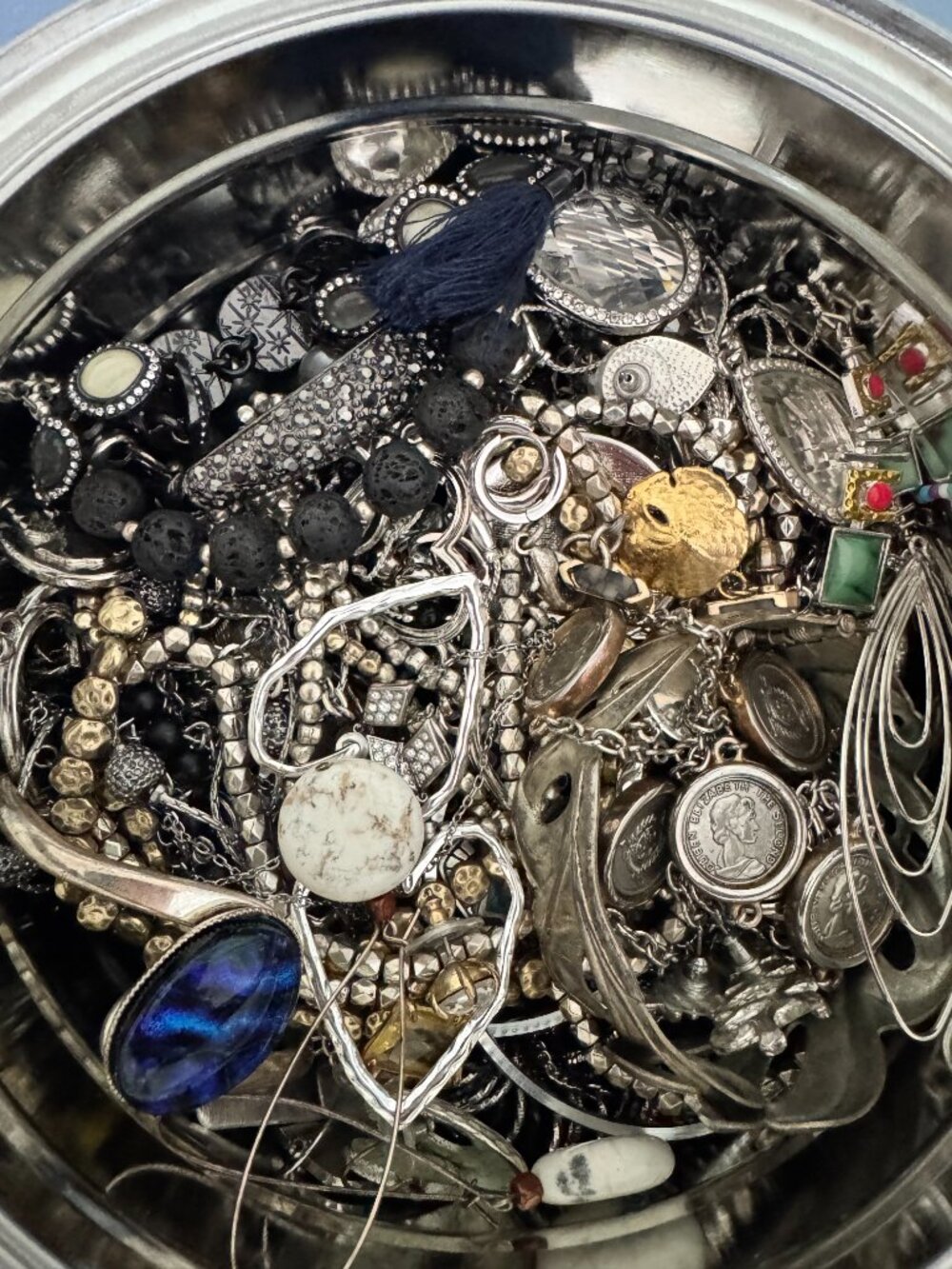 Over 4 lbs Mystery Jewelry Lot - Picture 4 of 9
